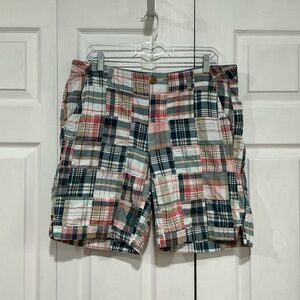 🤎 L.L. Bean Favorite Fit Cotton Patchwork Plaid Shorts - Size 16